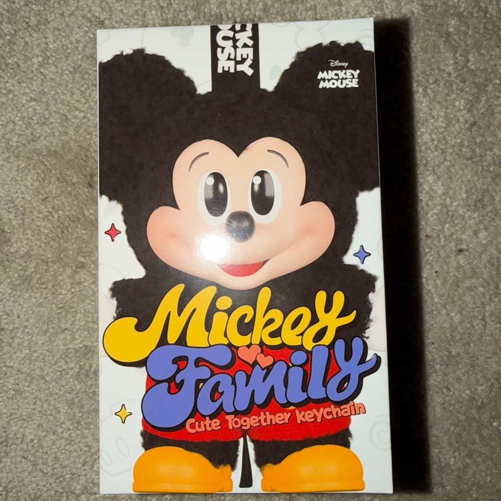 Pop Mart Mickey Family Cute Together Blind Box Plush Pendant